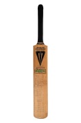 ALLAN BORDER, match used "Duncan Fearnley - The Magnum" Cricket Bat, signed on front and endorsed "AUSTRALIA v INDIA, TIED TEST MADRAS 1986. This is to certify that this bat was used during my innings of 106 during the Tied Test in Madras 1986. Allan Bord