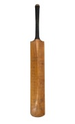 1959/60 AUSTRALIAN TOUR TO INDIA AND PAKISTAN: A full-size Hanif cricket bat, signed to the front by the Australian touring party of nineteen (including Benaud, Harvey, McDonald, Davidson, Meckiff, O'Neill, Grout, Lindwall, Loxton, and Jarman), and signed