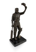 DON BRADMAN: 1999 bronze statuette "Don Bradman - Lord's 1930 - The Great Man" by Tanya Bartlett, limited edition #999/2500, signed and editioned on the bat, raised on marble base, overall height 39cm; offered with timber case.