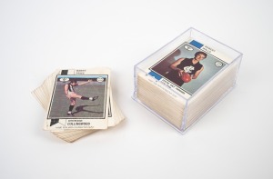 1974 SCANLENS: "Footballers" part-set [99/132] with 12 checklists and 14 duplicates; condition poor to good. (125 items)