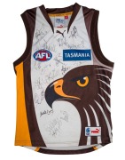HAWTHORN 2008 PREMIERSHIP: Puma away guernsey (size M), featuring numerous player signatures from the winning team, including those of Shane Crawford, Cyril Rioli, Campbell Brown, Michael Osborne, Stephen Gilham, and Stewart Dew.