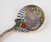 A stunning antique gilded silver and enamel sifting spoon, finely crafted in the Rococo manner, most likely Russian, 19th century, ​​​​​​​11.5cm long, 25 grams. - 5