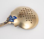 A stunning antique gilded silver and enamel sifting spoon, finely crafted in the Rococo manner, most likely Russian, 19th century, ​​​​​​​11.5cm long, 25 grams. - 6