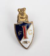 VARIOUS FOOTBALL CLUB MEMBERSHIP BADGES: Noted West Broken Hill 1939, BCFC 1946, Koolymilka 1954, White Hills 1956, Dowerin 1957, North Wagga 1957, Lincoln South 1964, and many others; all lacking rear pins. (100+ items) - 2