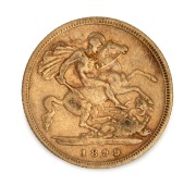 GREAT BRITAIN: Half Sovereigns: 1893, 1899, 1903, 1905 and 1907, mixed condition, (5). - 3