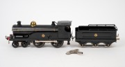 HORNBY (O Gauge) vintage tinplate clockwork locomotive and tender, circa 1922. - 2