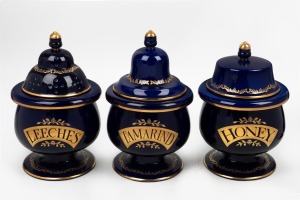 ROYAL PHARMACEUTICAL SOCEITY OF GREAT BRITAIN 1841-1991 set of three reproduction blue and gilt porcelain apothecary jars, LEECHES, HONEY and TAMARIND, late 20th century, the largest 36cm high.