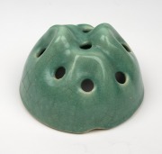 MELROSE WARE green glazed pottery possum trough with original flower aide frog (rare), factory mark to base "Melrose Ware, Australian", 11cm high, 34cm wide. - 3