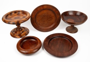 Australian turned timber comports including a PIERS O'SHEA Western Australian "Black Boy" example with label, dishes and bowl, 19th/20th century, (5 items), the turned block parquetry example 21cm high, 27cm diameter.