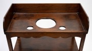 An early Colonial Australian cedar washstand in the Georgian style, Jericho, Tasmanian origin, early 19th century, 90cm high, 75cm wide, 38cm deep. - 2