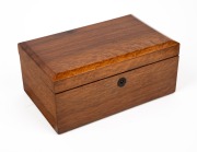 An antique Australian beefwood jewellery box, fitted with lift-out tray and compartments, 19th/20th century, 10cm high, 22cm wide, 14cm deep.