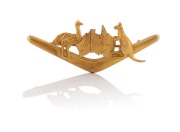 WILLIS & SONS of Melbourne antique Australian 9ct gold patriotic brooch with map of Australia flanked by an emu and kangaroo above a boomerang, circa 1900, stamped "9" between pictorial marks, 5.2cm wide, 3 grams.