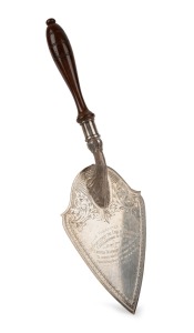 ECHUCA INTEREST antique Australian silver presentation trowel with turned blackwood handle, engraved "Presented To His Excellency The Earl Of Stradbroke K.C.M.G. Governor Of Victoria, By The Echuca Technical School Council To Commemorate The Laying Of The Foundation Stone Of The New School, 11/6/25", stamped "STG. Silver", 29cm high, 161 grams total including handle.