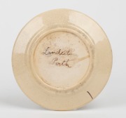 FLORA LANDELLS pottery plate with sgraffito and hand-painted pelican decoration, signed "Landells, Perth", 18.5cm diameter. - 2