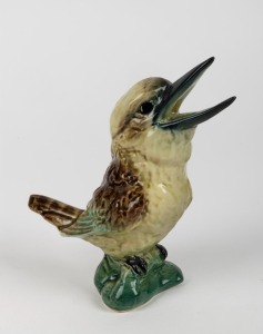 DARBYSHIRE ceramic kookaburra statue, impressed "Darbyshire, Australia", 19cm high.