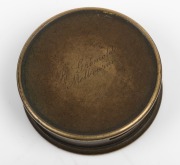GRIMOLDI of Melbourne rare pocket optical square, 19th century, engraved "R. GRIMOLDI, MELBOURNE", 5.5cm diameter.