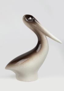 ELLIS pottery pelican statue, 20.5cm high.