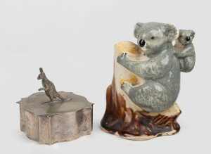 Kangaroo and joey pottery tree stump statue; together with a silver plated jewel box with kangaroo top and silk lined interior, 20th century, (2 items), 13cm and 8cm high.
