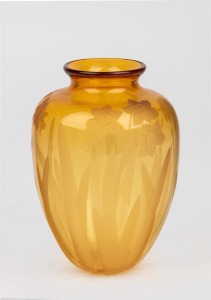 AMANDA LOUDEN daffodil pattern Australian cameo glass vase on amber ground, engraved "Amanda Louden", ​​​​​​​15cm high.