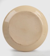 CARL COOPER pottery plate with hand-painted sgraffito Aboriginal decoration, incised "Carl Cooper, Australia, 1950", ​​​​​​​22.5cm diameter. - 2