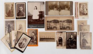 [VICTORIAN GOLDFIELDS & MELBOURNE INTEREST] A range of cartes-de-visite including the work of Crowther of Echuca, Moser of Daylesford & Creswick, Bardwell's of Ballarat, Verey of Castlemaine, Richards of Ballarat, Willetts of Ballarat, Yoeman of Emerald H