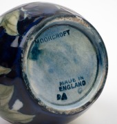 MOORCROFT "Wisteria" miniature pottery stem vase on blue ground, impressed "Moorcroft, Made In England", 9.5cm high. - 3