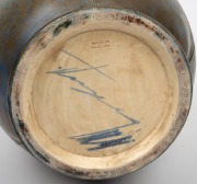MOORCROFT rare "Fish" pattern pottery vase with salt glazed finish, impressed "Moorcroft, Made In England" plus blue signature "W. Moorcroft", 32cm high, 20cm wide. - 4