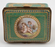 SEVRES antique French green porcelain "SOUVENIR" jewel box with hand-painted putti scene and gilt metal mounts, 19th century, blue factory mark to base, ​​​​​​​7cm wide. - 3