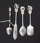 New Zealand sterling silver three piece condiment serving set with enamel bird decoration; together with a New Zealand sterling silver and greenstone teaspoon with Maori chief finial, 20th century, (4 items), the largest 14cm long. - 2
