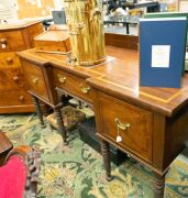 An early and rare Colonial Australian cedar inverted breakfront six legged sideboard, with casuarina inlay to the drawer fronts, finely turned legs, cross-banded edge, pine inlaid top and full cedar secondary timbers, Sydney origin, circa 1820. - 11