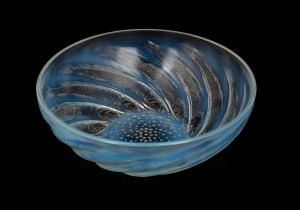 LALIQUE "Poissons" French opalescent glass bowl, impressed "R. LALIQUE", ​​​​​​​8.5cm high, 24cm diameter.