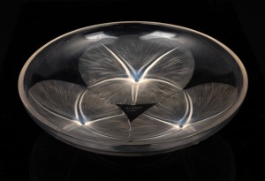 LALIQUE "Volubilis" French Art Deco glass bowl, acid etched "R. LALIQUE, FRANCE", ​​​​​​21.5cm diameter.