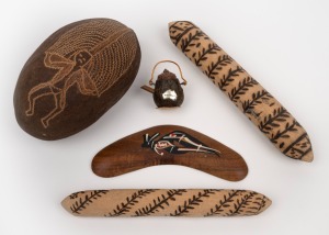Carved boab nut and assorted Australian souvenir ware, 20th century, (5 items), the boab 15cm high.