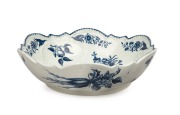 DR. WALL WORCESTER first period fine quality antique English porcelain junket bowl, circa 1760, blue crescent moon mark to base, and bearing collectors label "ROBERT BURKE", ​​​​​​​7cm high, 26cm wide. - 2