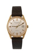 I.W.C. (International Watch Company, Schaffhausen) vintage 18ct gold cased automatic wristwatch with brushed silver dial, baton numerals and date aperture, circa 1969, with original box and papers, 3.5cm wide including crown.
