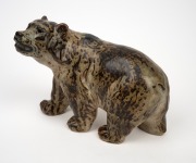 ROYAL COPENHAGEN porcelain bear statue, designed by KNUD KYHN in the 1950s, factory mark to feet, ​​​​​​​14cm high, 18cm long. - 3