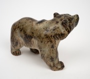 ROYAL COPENHAGEN porcelain bear statue, designed by KNUD KYHN in the 1950s, factory mark to feet, ​​​​​​​14cm high, 18cm long. - 4