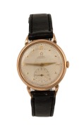 OMEGA vintage automatic wristwatch in 9ct rose gold case with subsidiary seconds dial and baton numerals, ​​​​​​​3.3cm wide including crown.