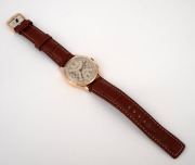 A vintage Swiss chronograph automatic wristwatch in 18ct gold case, 4cm wide including crown. - 3