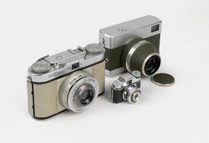 VARIOUS MANUFACTURERS: Group of three cameras comprising c. 1950s Tougodo Arrow, c. 1950s Wirgin Edixa, and 1955-type Carl Zeiss VEB Werra with Tessar 50mm f2.8 lens and matching hood.