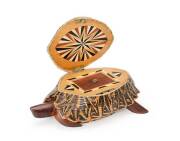 ANGLO-INDIAN inlaid box made from a turtle shell, 19th century. Length 27cm, width 17cm, height 14cm - 2