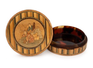 An antique French straw work and tortoise shell circular box, 19th century, 2.5cm wide, 7cm diameter