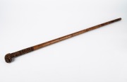 An antique South Asian walking stick with carved peacocks and leopard head handle, 19th/20th century, 90cm high. - 3