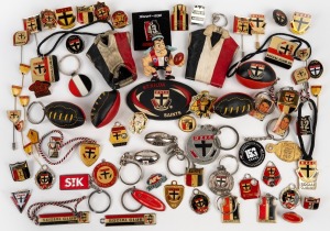 ST KILDA: An accumulation of 1970-2000s pin badges, keyrings, and St Kilda F.C. Social Club fobs. (70+ items)
