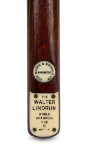 WALTER LINDRUM - CUE: "The Walter Lindrum World Champion Cue: Break 4137", c. 1930s, ash shaft, ebony butt, engraved ivory plate, Alec Watson & Mitchell's retailer's inset; length 58 inches.