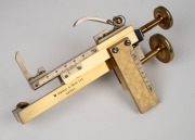 W. WATSON & SON Ltd. antique English microscope in original mahogany case, 19th century, ​​​​​​​the case 39cm high. - 3