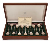 THE BIRMINGHAM MINT sterling silver "Apostle Spoon" set in original canteen with certificate, 1977 limited edition 227/1000, ​​​​​​​the canteen 45cm wide, 444 grams total.