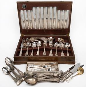 STANLEY ROGERS & SON vintage English silver plated kings pattern cutlery in canteen, 19th century, the canteen 47cm wide.