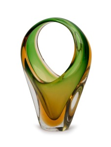 ARCHIMEDE SEGUSO (1909-1999) Ansa Volante amber and green sommerso glass basket vase, for VETRERIA ARCHIMEDE SEGUSO, circa 1960s, 21cm high.