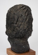 ALBERT EINSTEIN fired plaster pottery bust on wooden stand, 20th century, 28cm high overall. - 3
